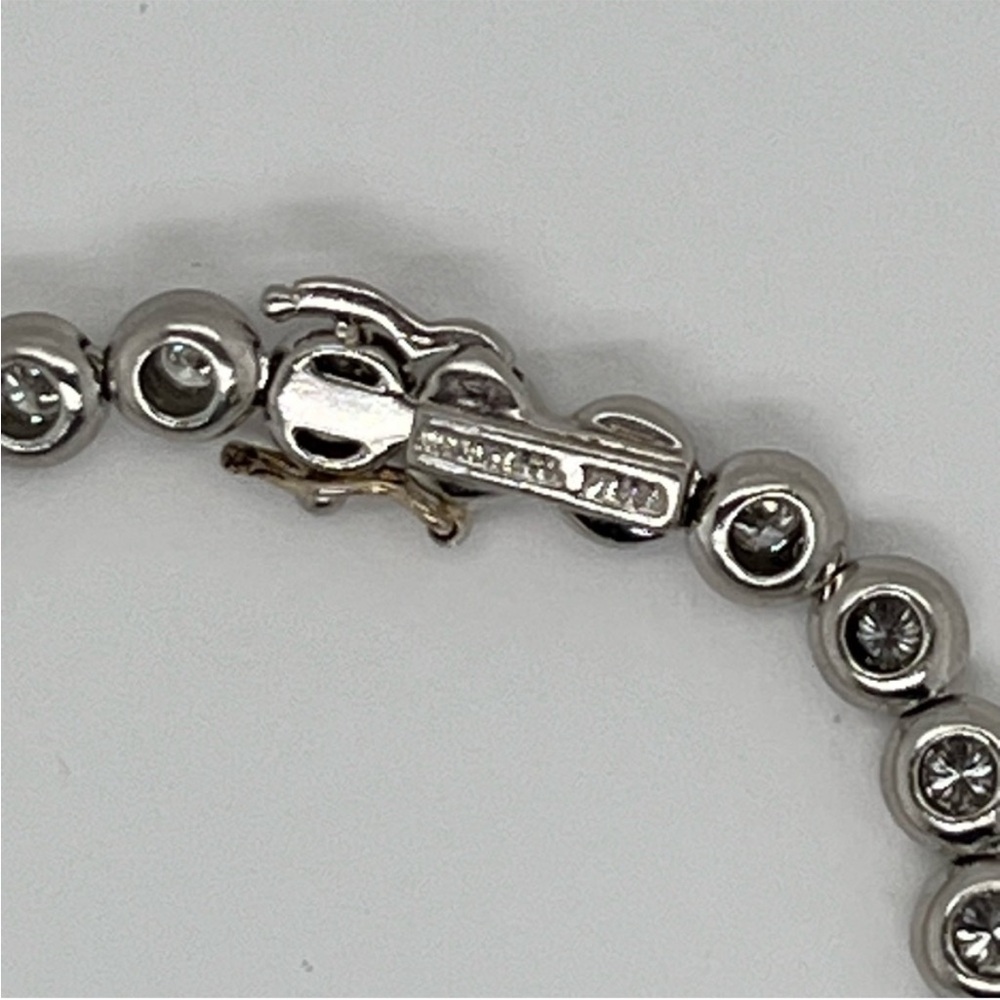 Tiffany & Co. Diamond Tennis Necklace in Platinum, '5.50 CTW' - Picture 7 of 11